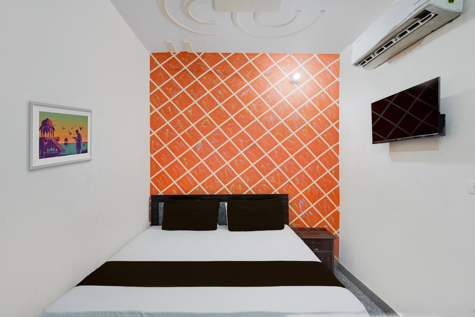 Oyo Hotel Maharaja Palace Mirát Kültér fotó