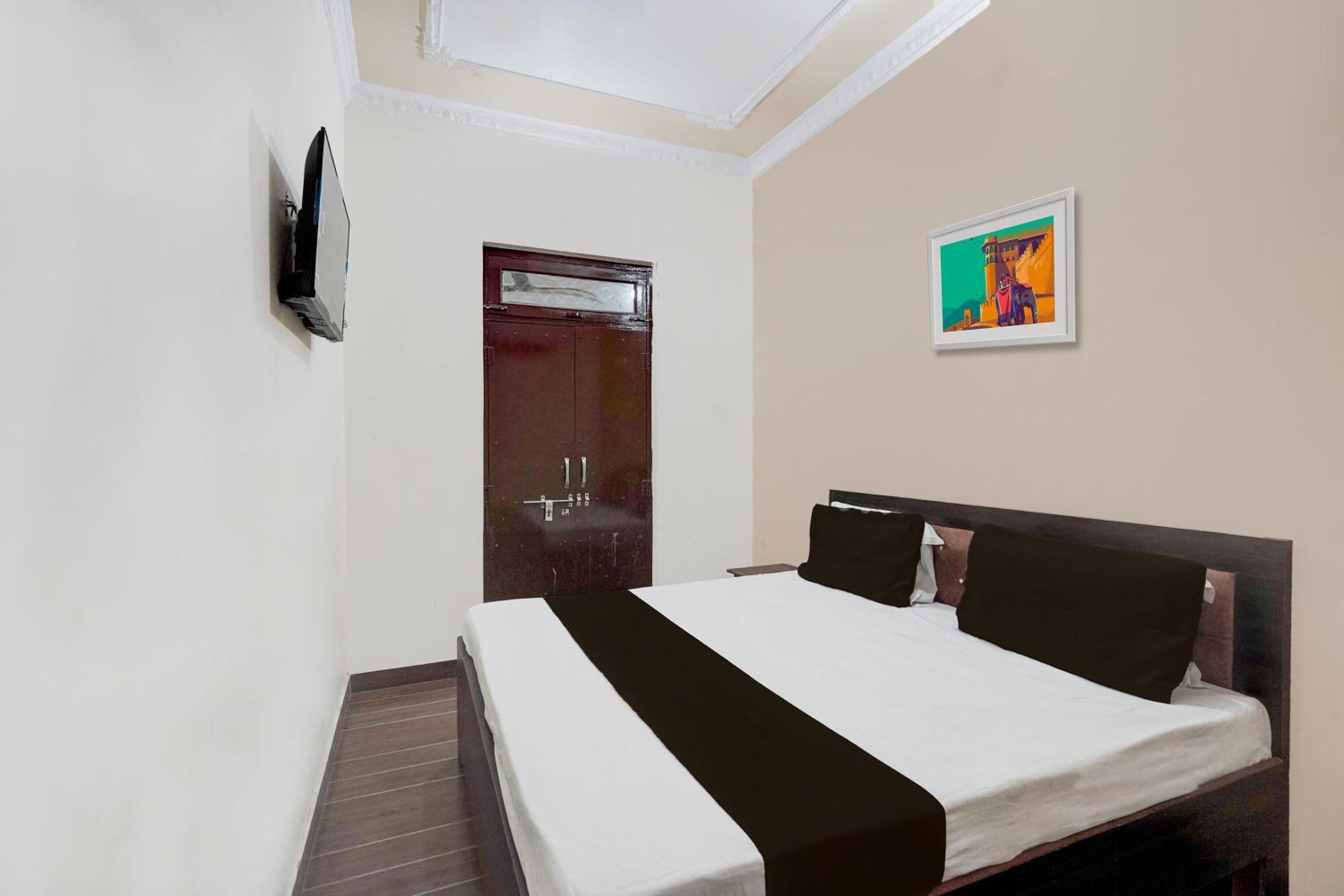 Oyo Hotel Maharaja Palace Mirát Kültér fotó